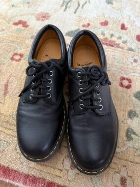 Dr. Martens Black Leather 4i Quad Arc Unisex Shoe - Size 10M